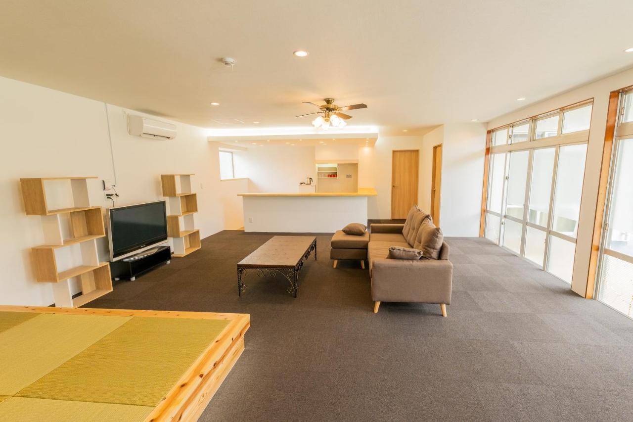パライソ デ モトブ Apartment Motobu Exterior photo